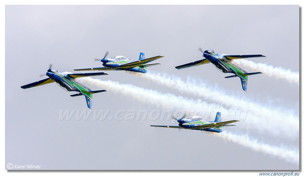 Esquadrliha da Fumaca (Smoke Squadron) - 7x Embraer EMB-314 (A-29 Super Tucano)