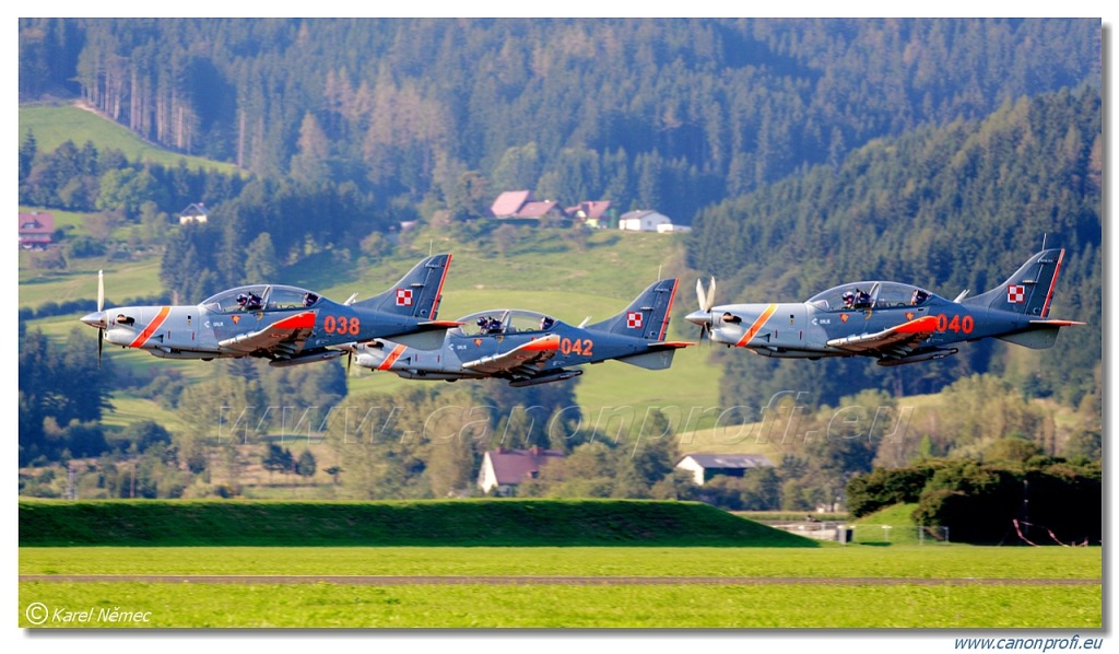 Zespół akrobacyjny Orlik – 8x PZL-130 Orlik