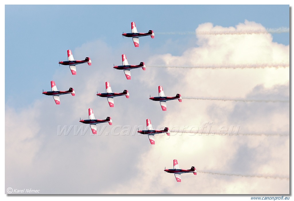 PC-7 Team – 9x Pilatus PC-7