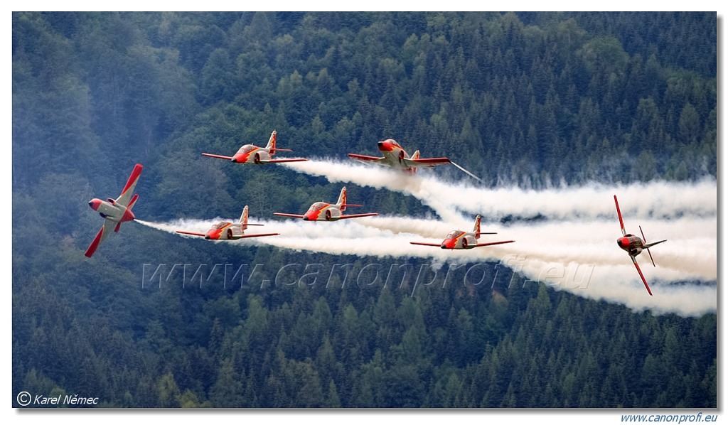 Patrulla Águila – 7x CASA C-101