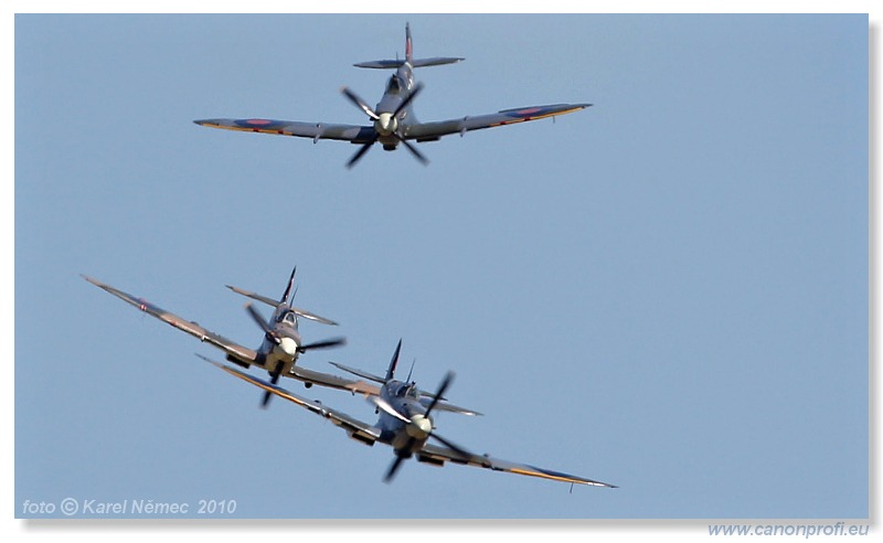 Duxford - Flying Legends 2010