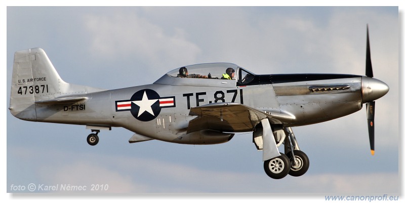 Duxford - Flying Legends 2010