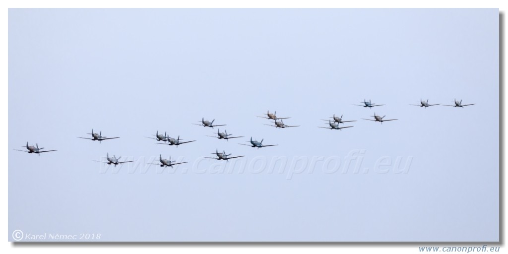 Duxford 2018 - 20x Supermarine Spitfire