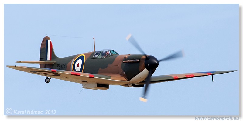 Duxford - Lietajce legendy 2013