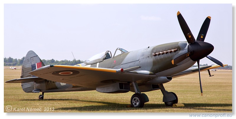 Duxford - Lietajce legendy 2013