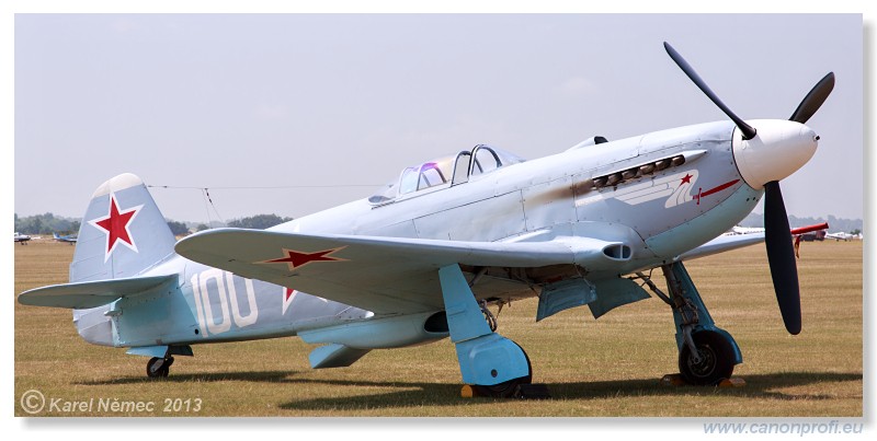 Duxford - Lietajce legendy 2013