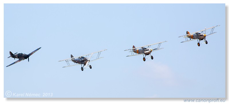 Duxford - Lietajce legendy 2013