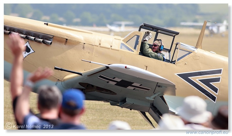 Duxford - Lietajce legendy 2013