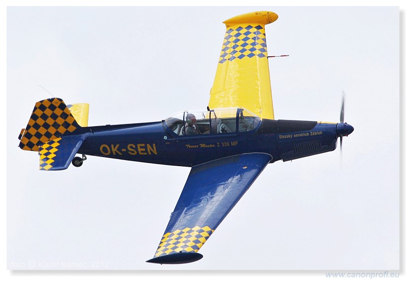 Aviatick pou Pardubice 2012