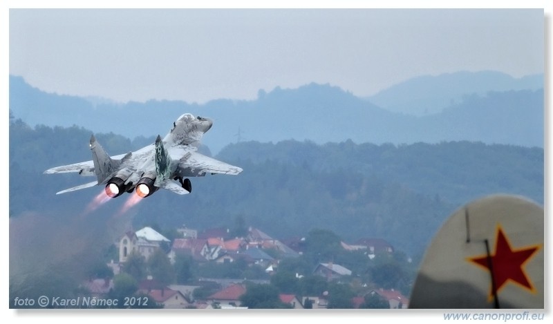 Medzinrodn leteck dni Slia 2012