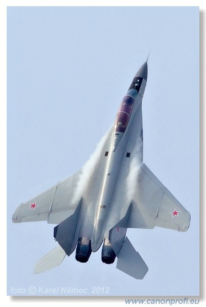 Medzinrodn leteck dni Slia 2012