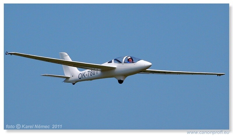 Aviatick pou Pardubice 2011