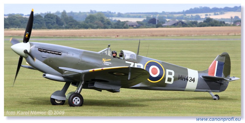 Flying Legends Duxford 2009