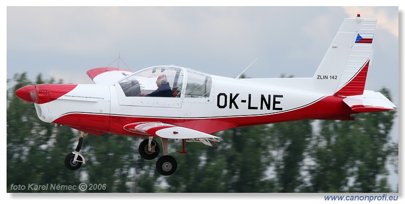 Aviatick pou Pardubice 2006